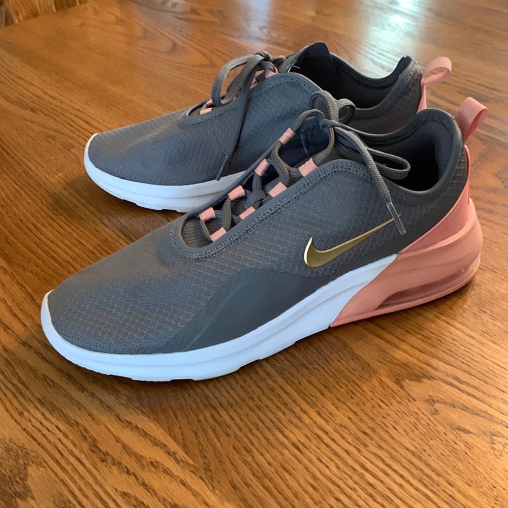 Women’s Nike training shoes